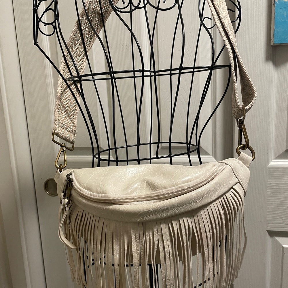 Forever 21 Cream Fringe Crossbody Bag